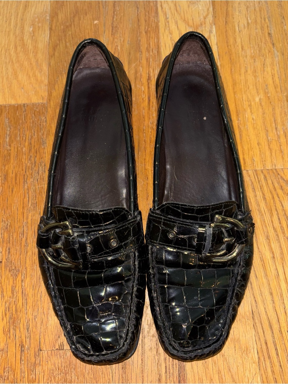 Stuart Weitzman Women’s Embossed Leather Loafers size 7.5